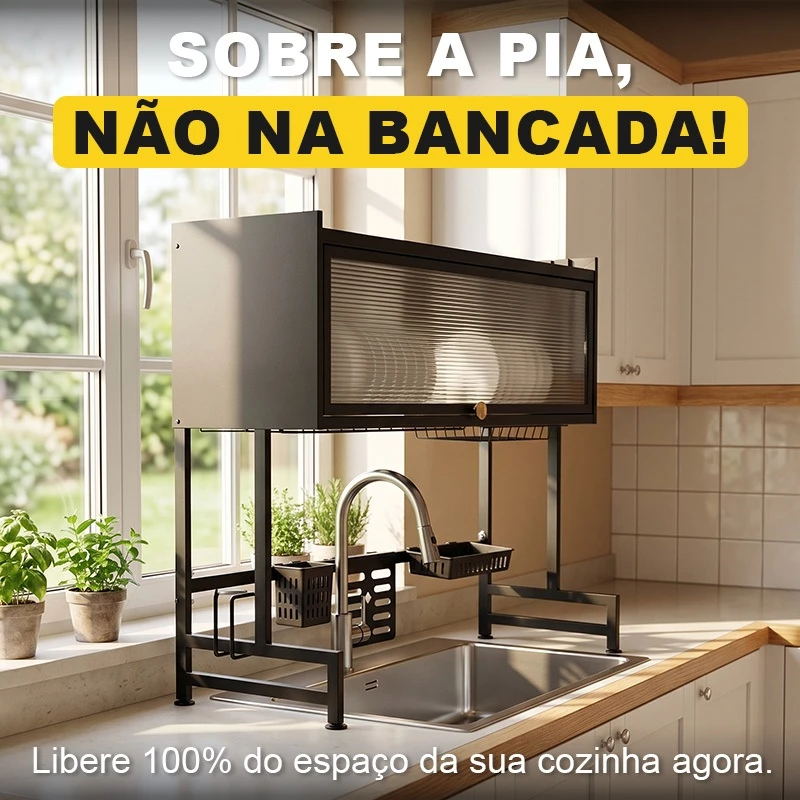 Escorredor apoiado sobre a pia liberando toda a bancada da cozinha